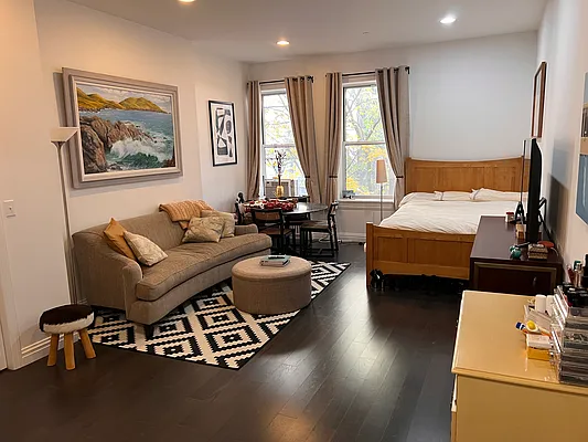 Rented by CNYC Apartments | media 15