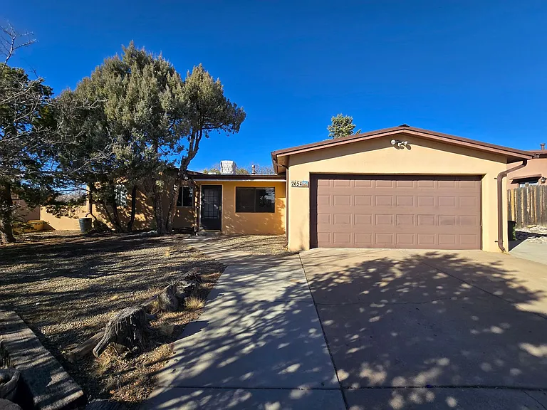 2654 Calle Primavera — Photo 27