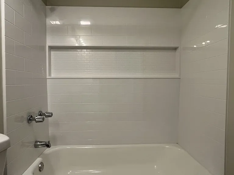 533 Saint Marys Dr — Photo 9