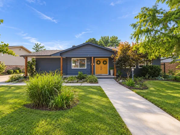 2156 S Fulton Pl, Tulsa, OK 74114