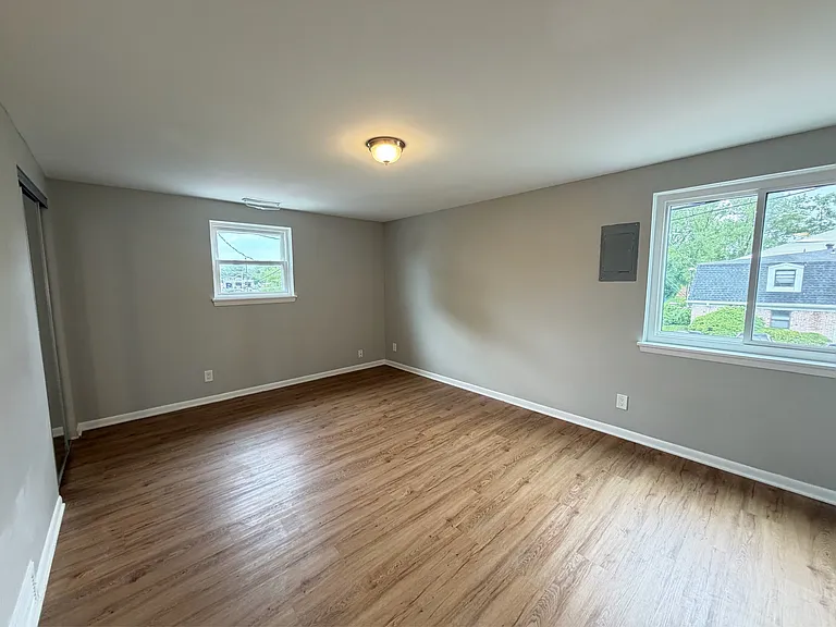 132 Denrose Dr — Photo 28