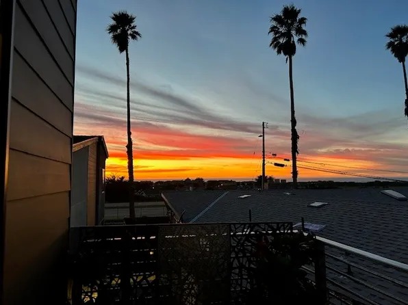 2416 Main St #2A, Morro Bay, CA 93442