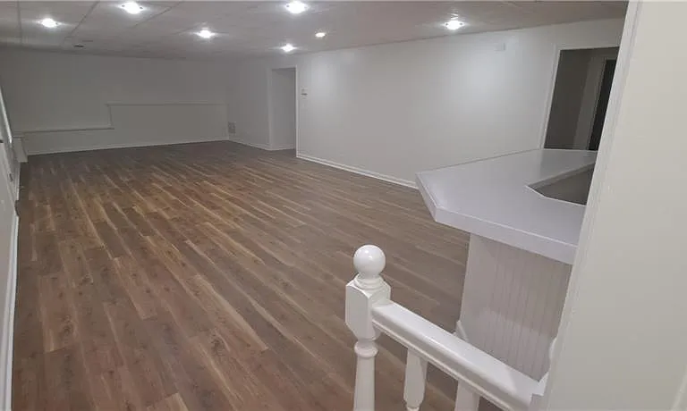 1050 Hillary Ln — Photo 18