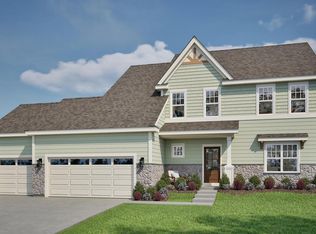 1351 Scotsland Ln, Oconomowoc, WI 53066
