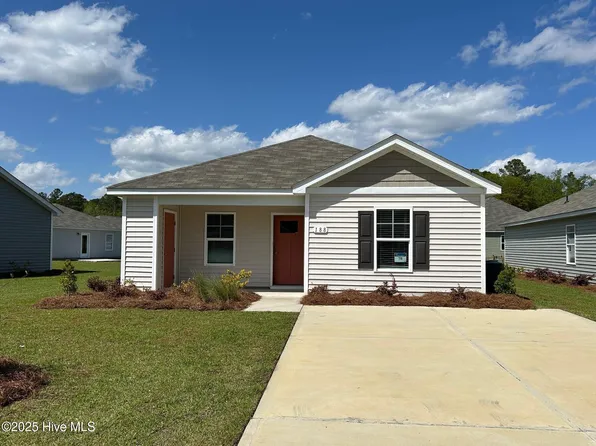 188 Cambridge Drive, Tabor City, NC 28463