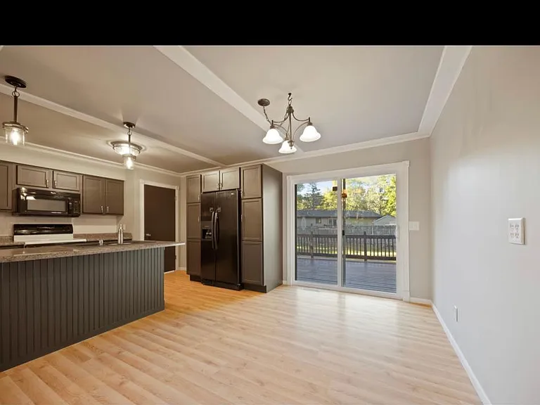 642 Northgate Dr — Photo 16