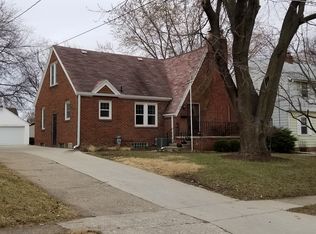 2710 41st Pl, Des Moines, IA 50310