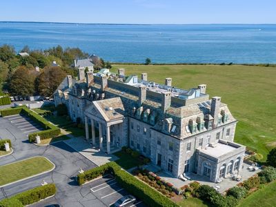 48 N Shore Dr Suite 3, Dartmouth, MA, 02748