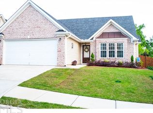 24 Grier Ln, Newnan, GA 30263