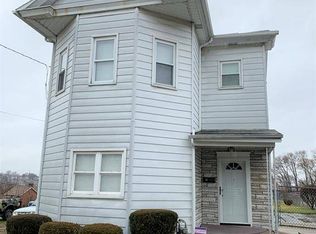 18 Summit Ave, Uniontown, PA 15401