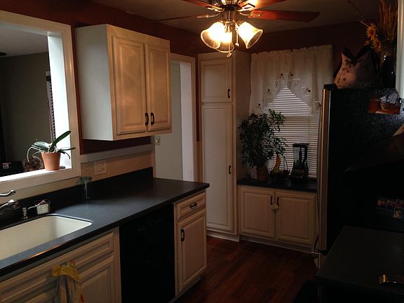 Kitchen - Recently renovated