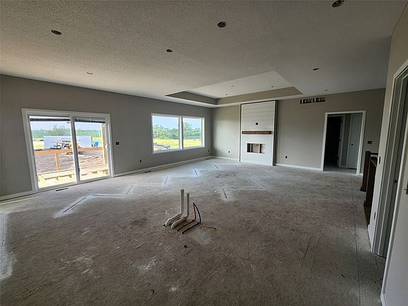 2nd image of 2516 N 9th Ave E