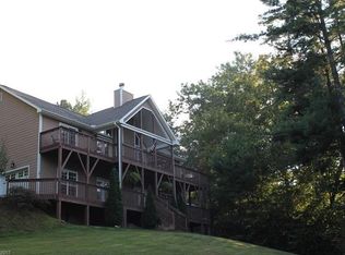 11 Hunter Kilby Rd, Swannanoa, NC 28778