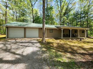 906 Nameoki Cir, Crossville, TN 38572