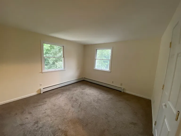23 Glenwood Ave #14 — Photo 15