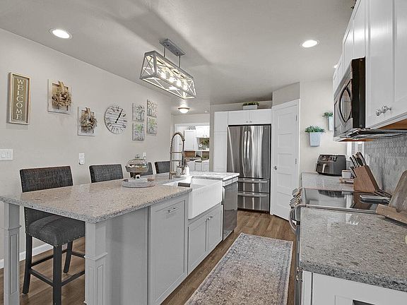 5th image of 4616 Fox Grove ROAD
