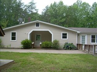 920 Gravel Hill Rd, Cascade, VA 24069