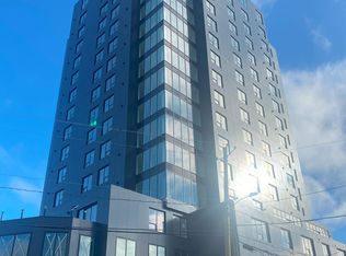 307 Prince Albert Rd #2, Dartmouth, NS B2Y1N3