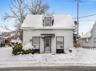 29 Peter St, Champlain, ON K0B1K0