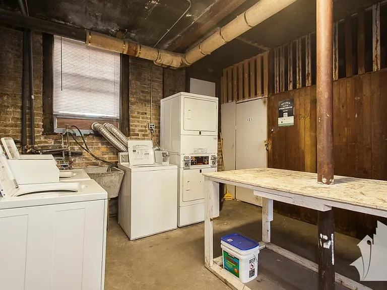 1101 W Wellington Ave #29481 — Photo 9