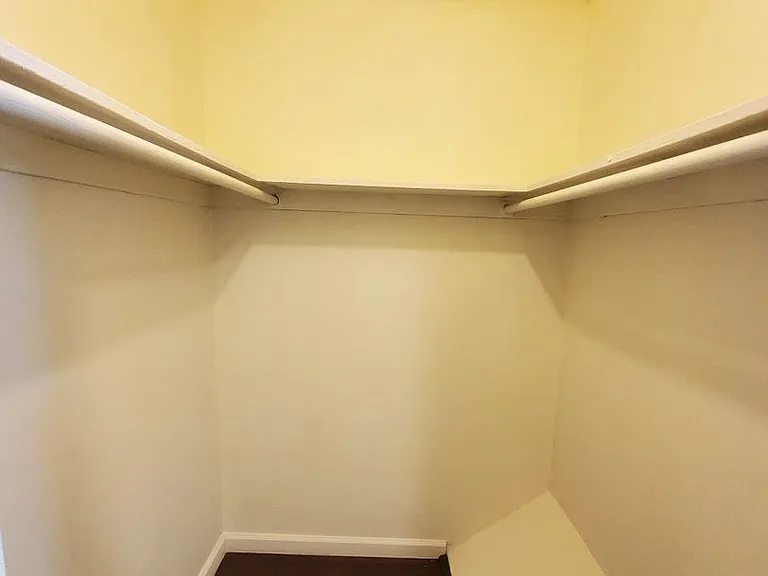 5836 Harold Way #13 — Photo 11