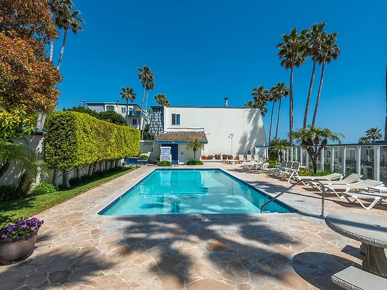 11844 Beach Club Way — Photo 35