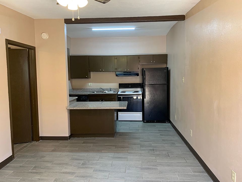 1st image of 226 Cherry St #23