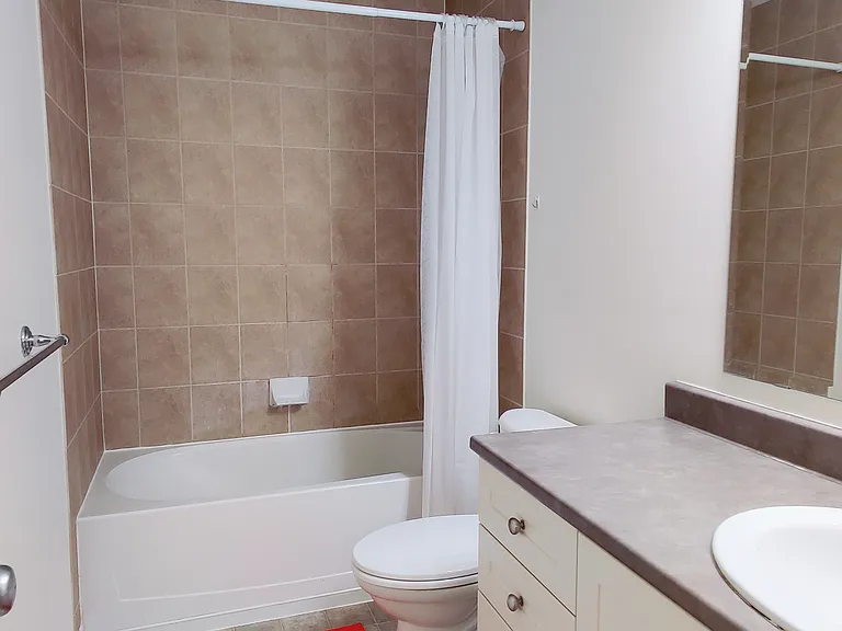 104 Brady Ave — Photo 11