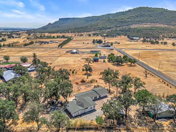 11162 Duggan Rd, Central Pt, OR 97502