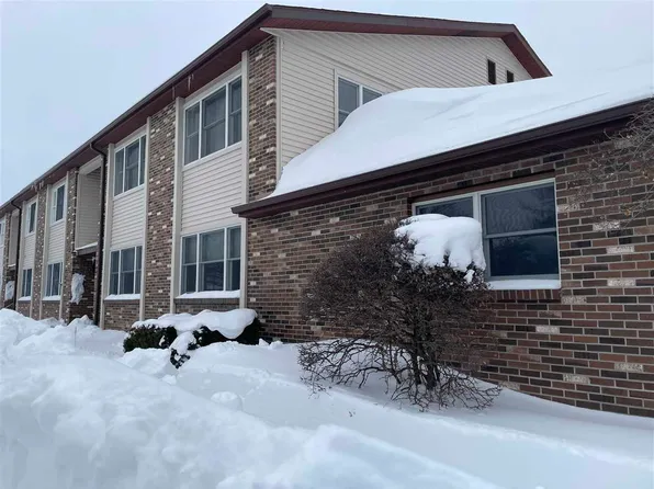 833 Hayner Dr #C, Petoskey, MI 49770