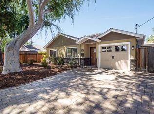 907 Clara Dr, Palo Alto, CA 94303