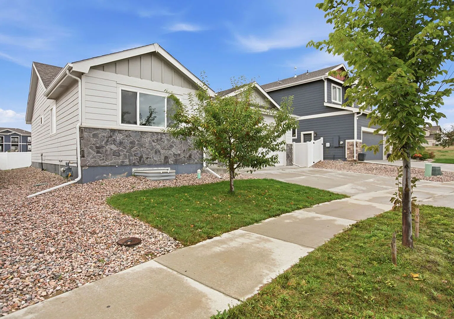 Charming 3 Bedroom, 2 Bath Home in West Greeley — Photo 3