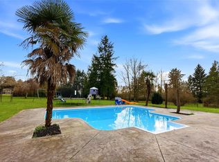 20326 74b Ave, Langley, BC V2Y 1V4