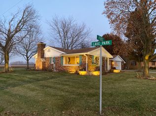 209 1st St, Congerville, IL 61729
