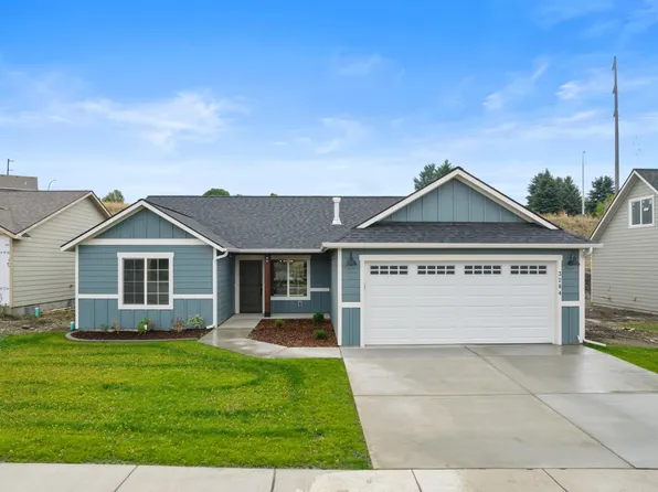 3284 N Carriage Ct, Post Falls, ID 83854