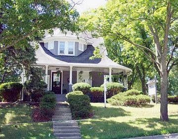 2nd image of 217 W Main St