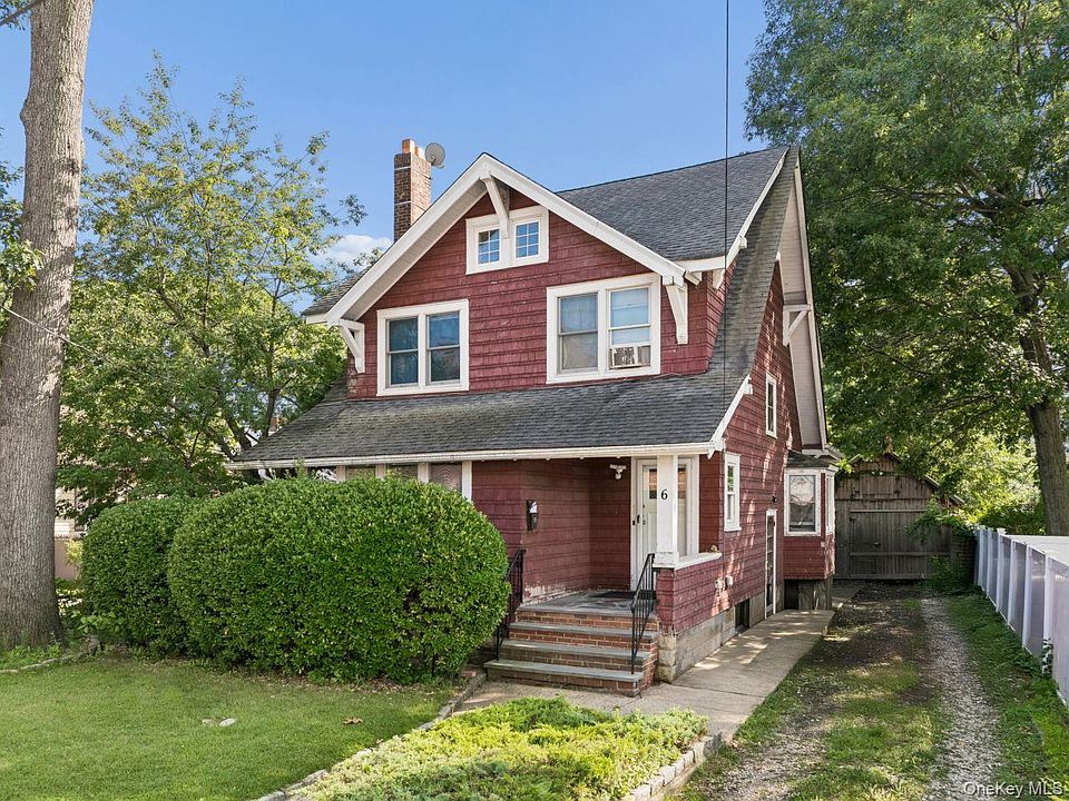 1st image of 6 Forest Avenue