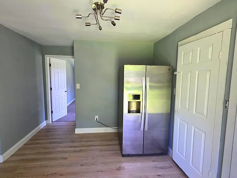 502 Azalea Dr — Photo 10