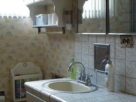 5th image of 6902 Fairman St