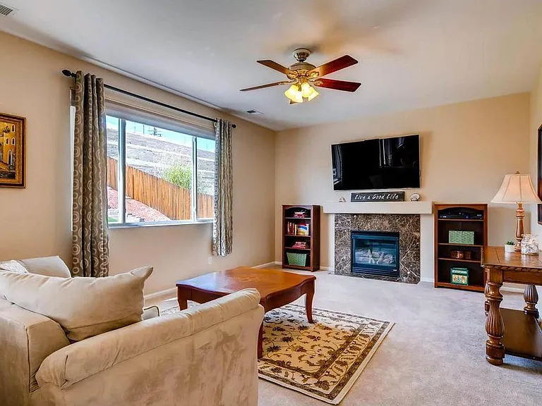10382 Nottingham Dr — Photo 23