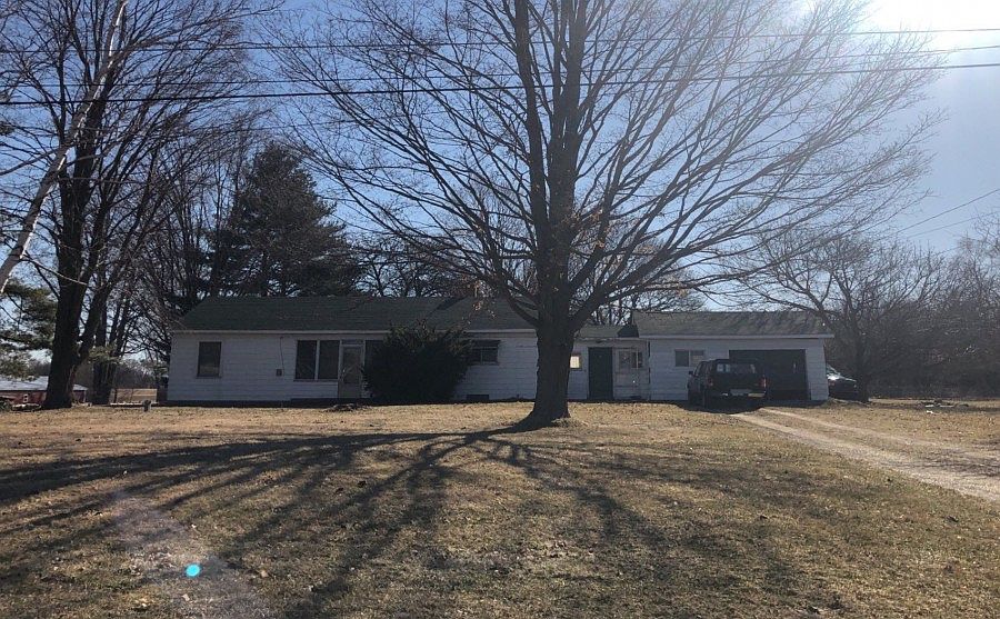 1st image of 8486 Vinton Ave NW