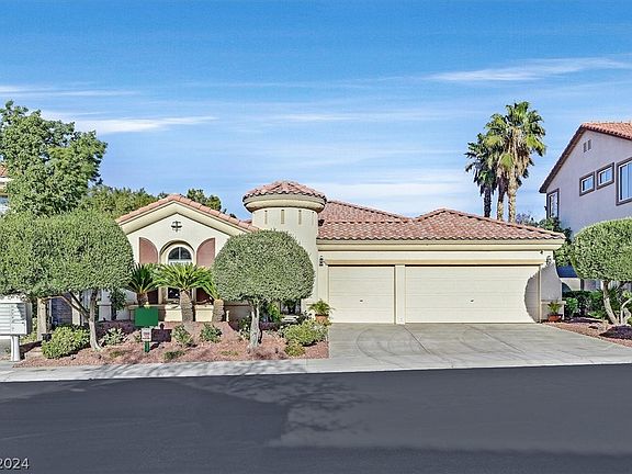 3rd image of 1204 Martini Dr