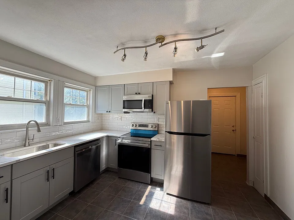 kitchen + pantry