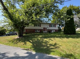 2405 6th St, Bethlehem, PA 18020