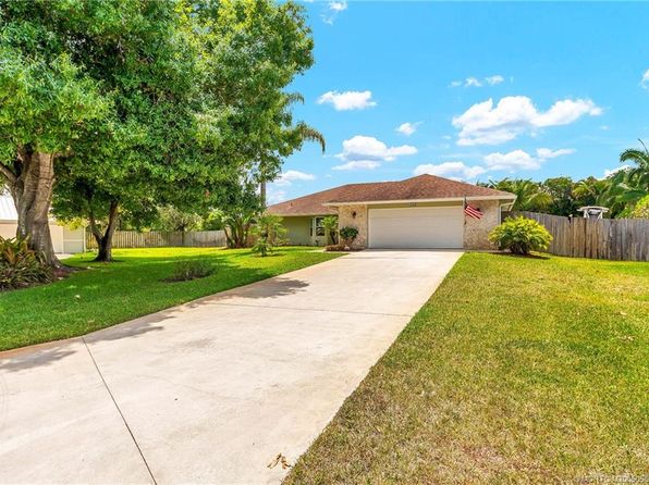 1022 SW Poplar Ct, Palm City, FL 34990