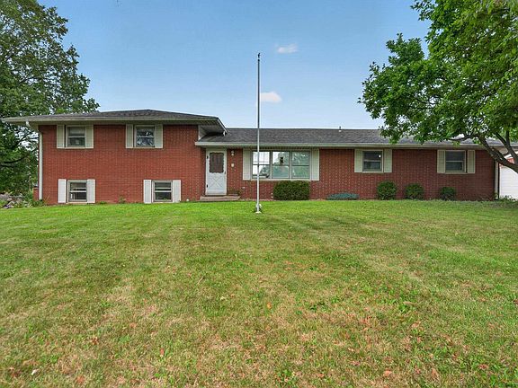 2nd image of 5608 Lone Star Ct