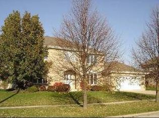 509 Misty Creek Dr, New Lenox, IL 60451