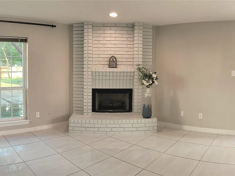 16911 Elmwood Glen Ct — Photo 8