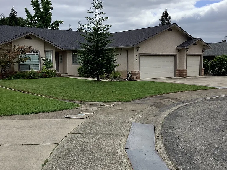 3027 Warbler Ct — Photo 12