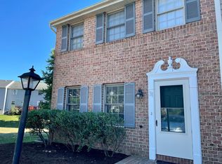 31 Laurie Ln, Lititz, PA 17543